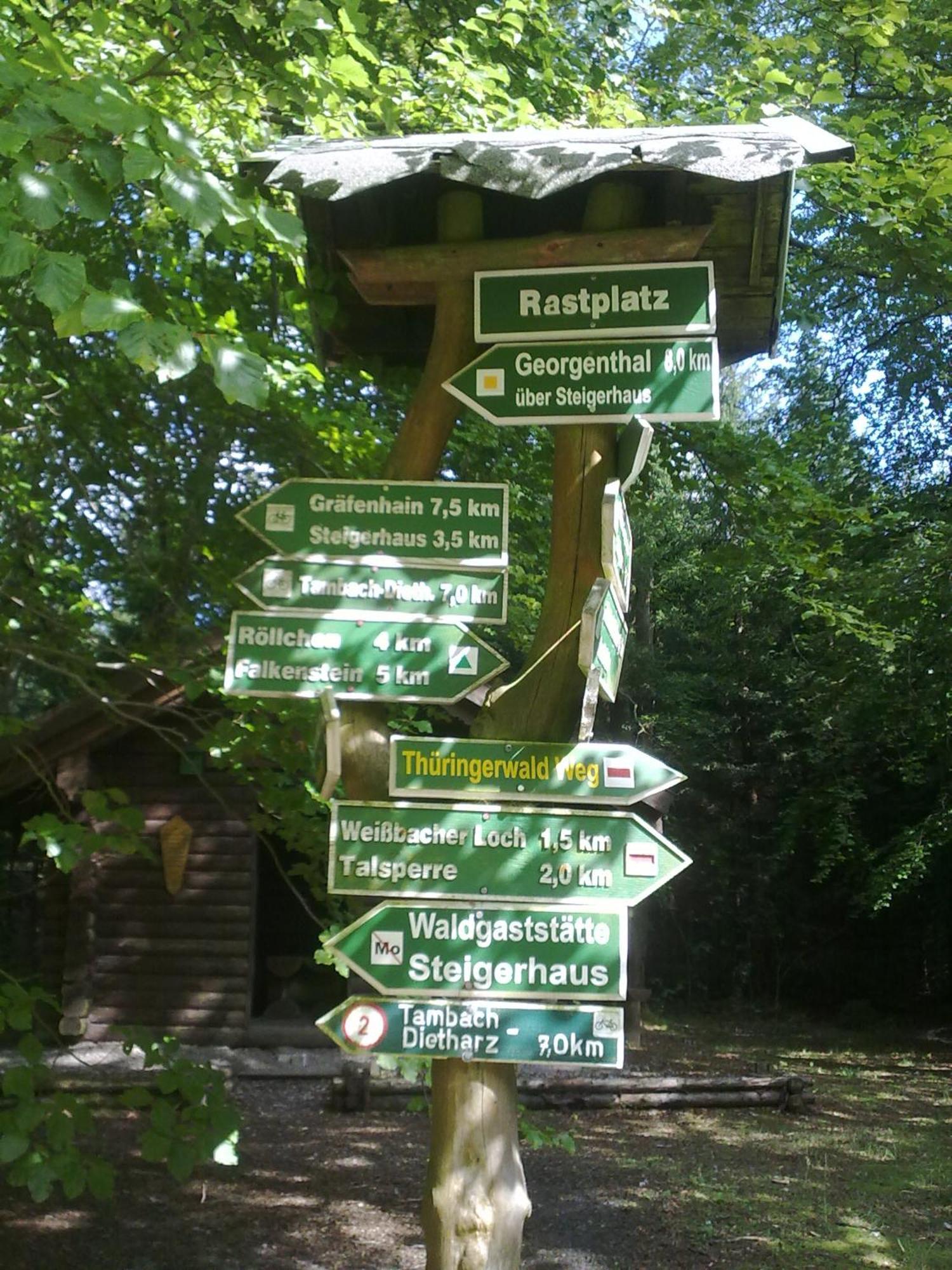 Schlossgartenpassage Ohrdruf Εξωτερικό φωτογραφία